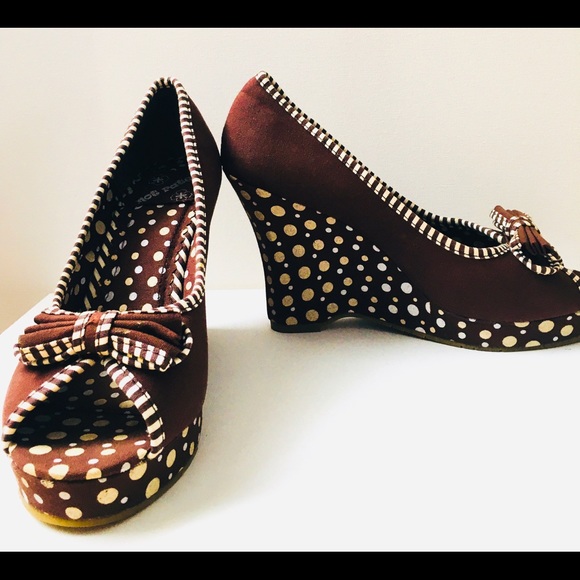 NWT Not Rated “Bow Down” platform wedge - Picture 4 of 7